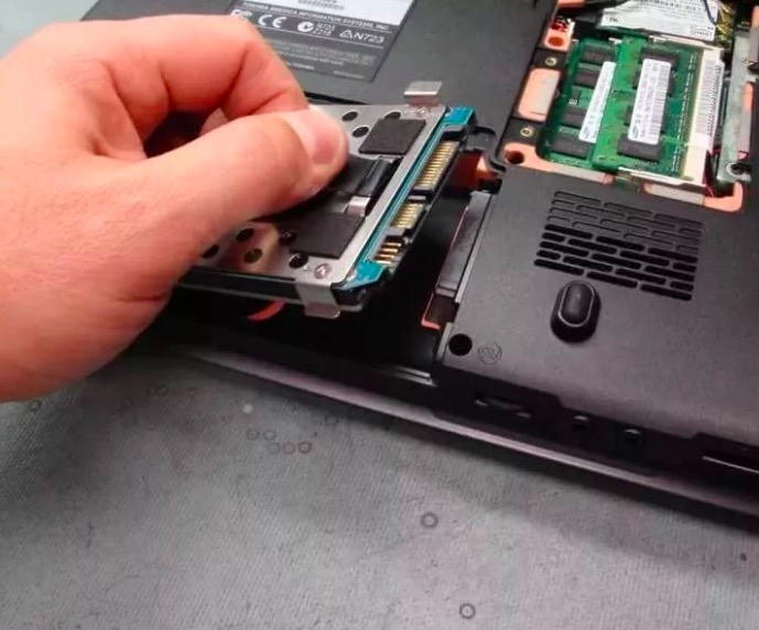 Замена жесткого диска на ноутбуке Таганская метро Москвы